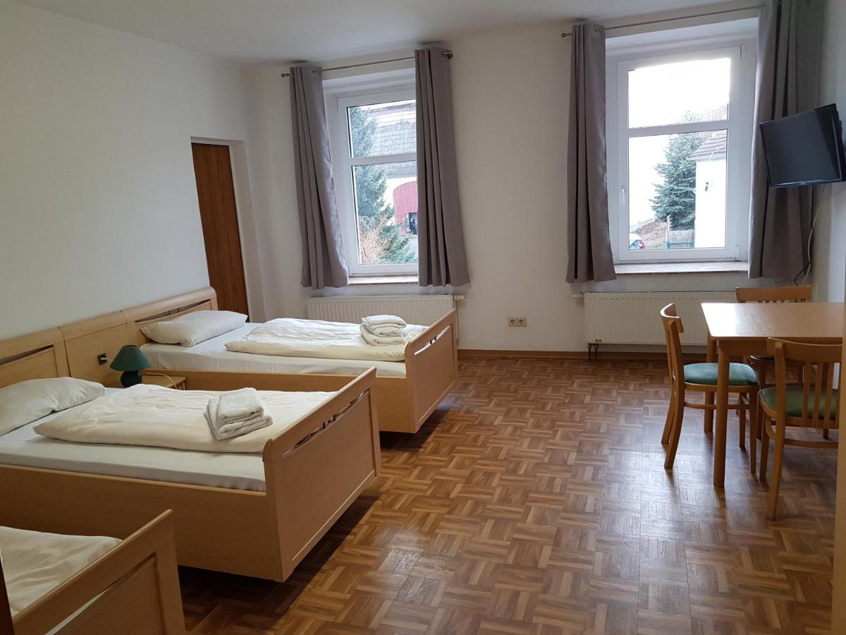 Gaestehaus Am Stadtrand Görlitz Buitenkant foto